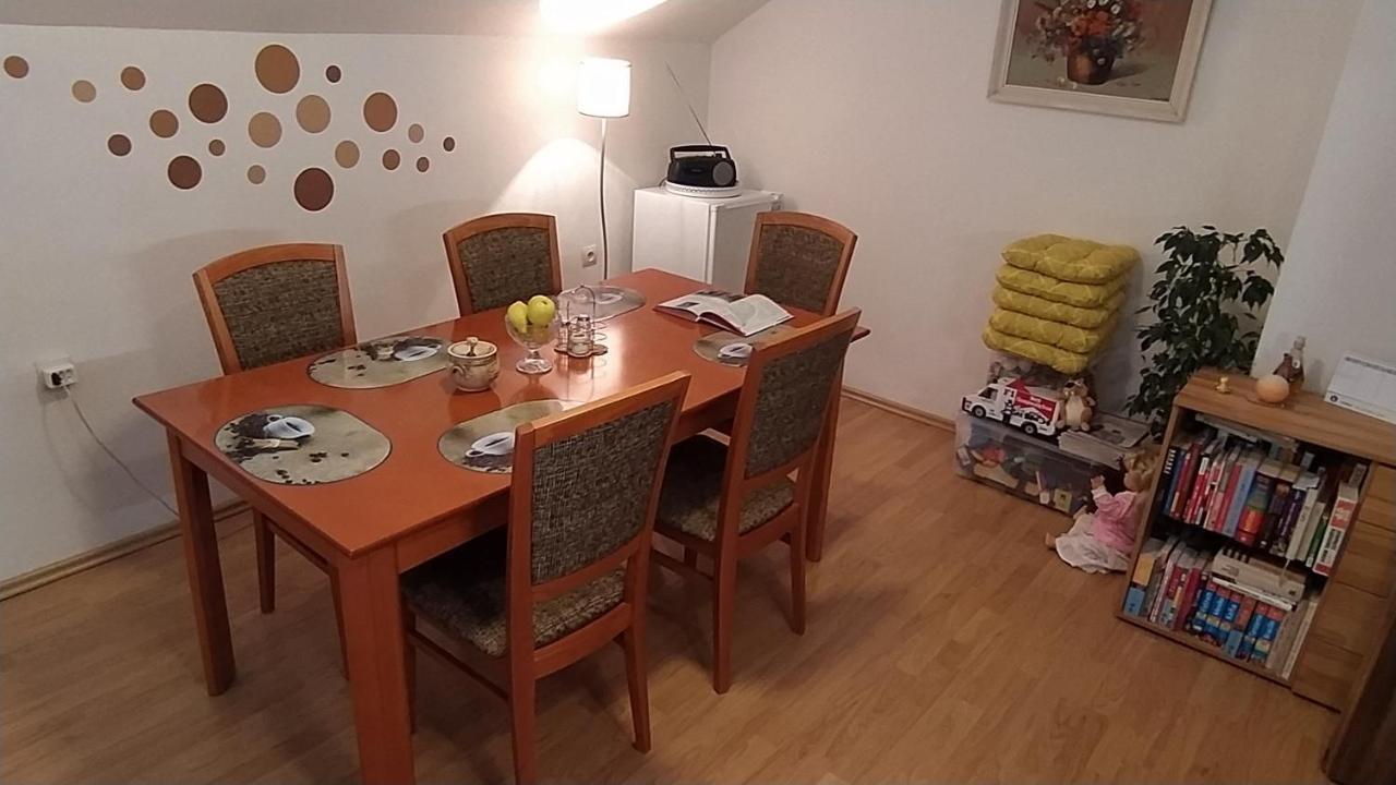 Apartman U Spycharu Bile Policany Dış mekan fotoğraf
