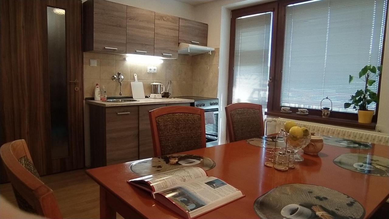 Apartman U Spycharu Bile Policany Dış mekan fotoğraf